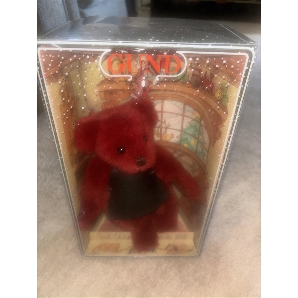 GUND Christmas Collectible Bear 1992 Red w/ Apron- New in Original Box